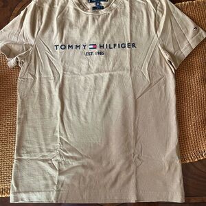 Tommy Hilfiger Men's Tan Short Sleeve Tee